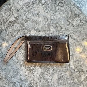 Michael Kors wristlet